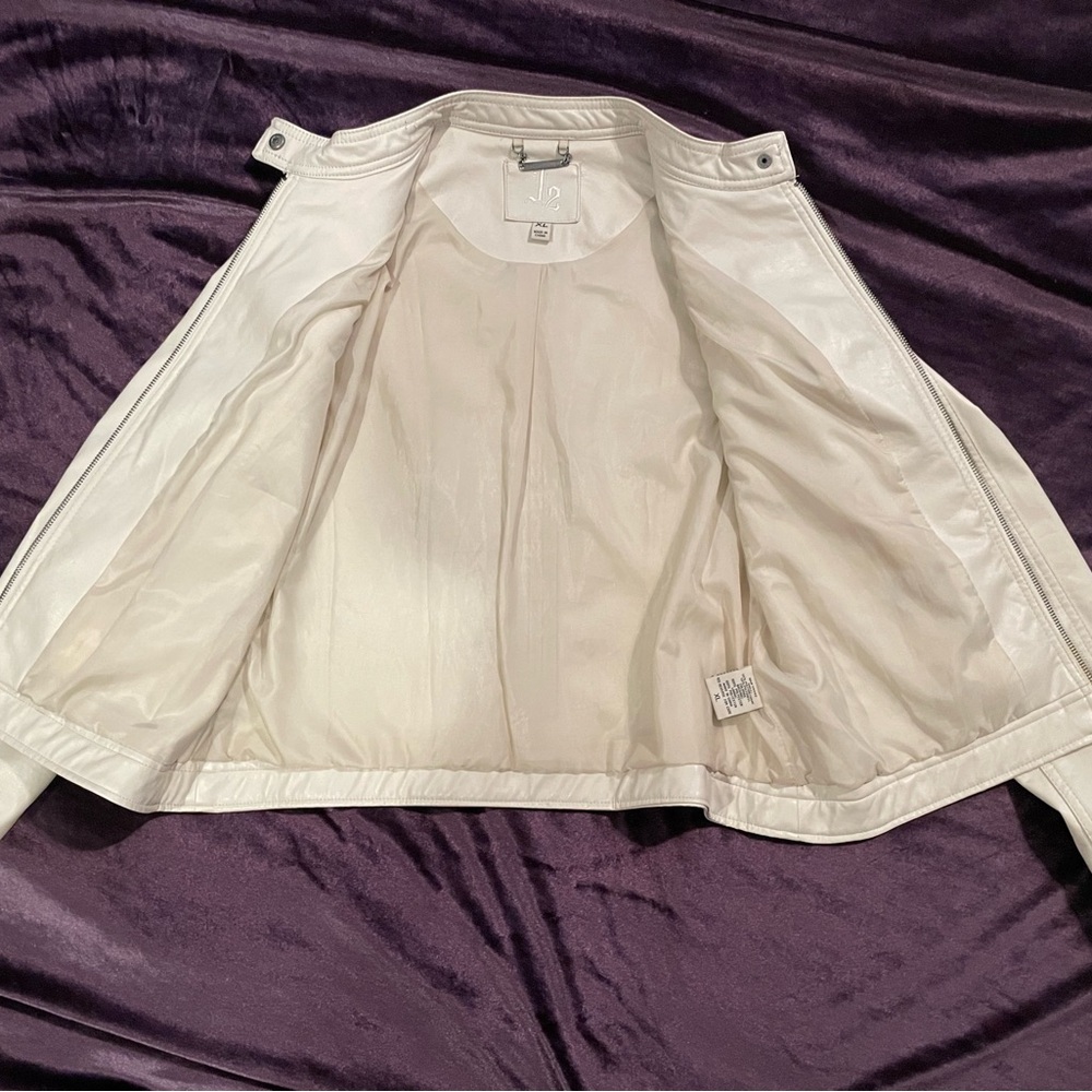 Women's Cream Vegan Leather Jacket - Picture 6 of 16